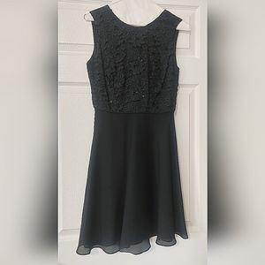 Cachet Party Dress Size 6, Black